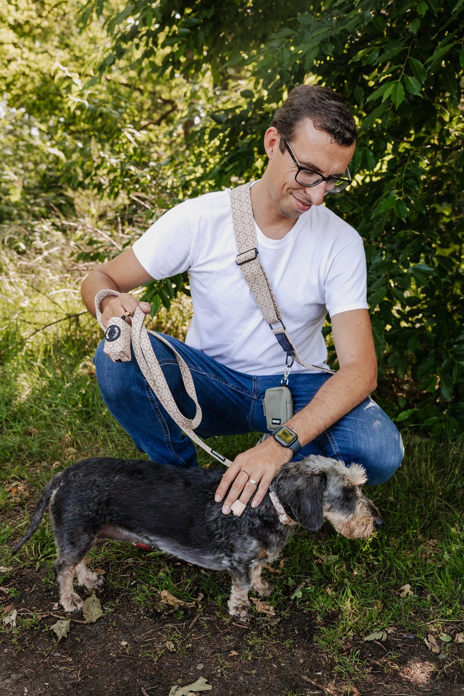Silky Moss meets Champagne Clover Dog Walking Set - Perlujo