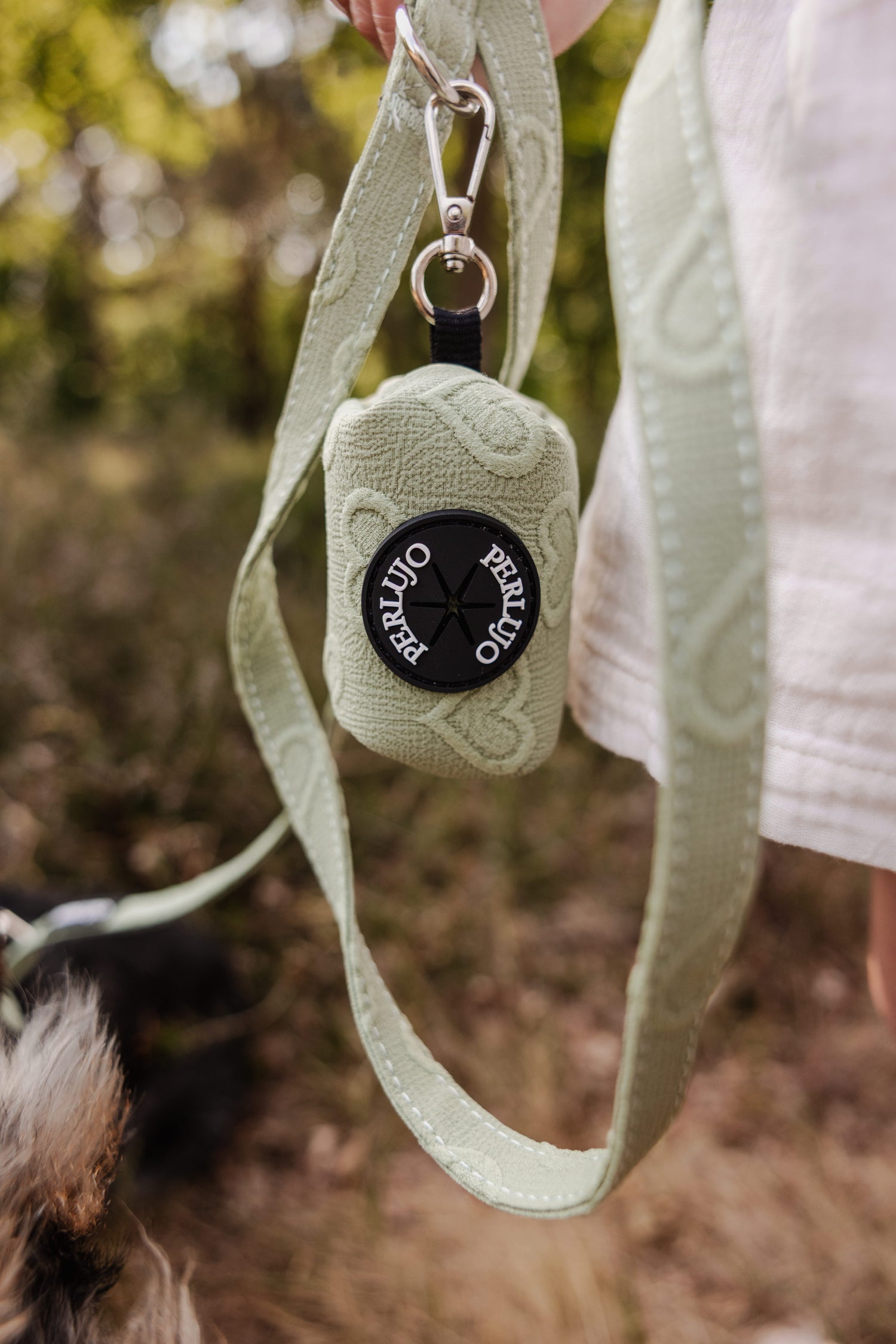 Minty Love Poop Bag Holder - Perlujo