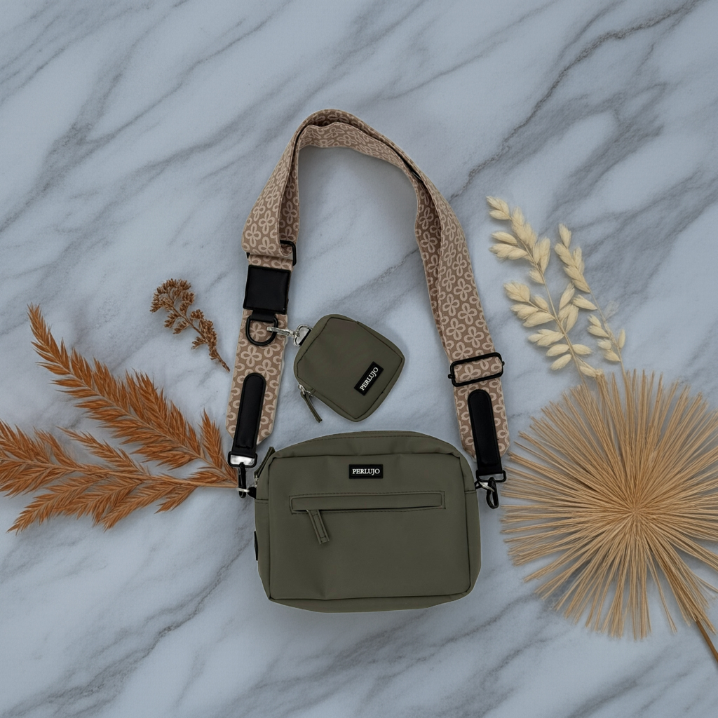 Silky Moss meets Champagne Clover Dog Walking Set - Perlujo