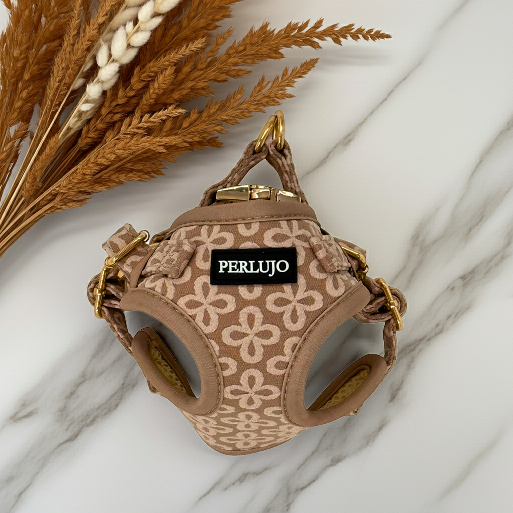 Champagne Clover Step-in Adjustable Harness